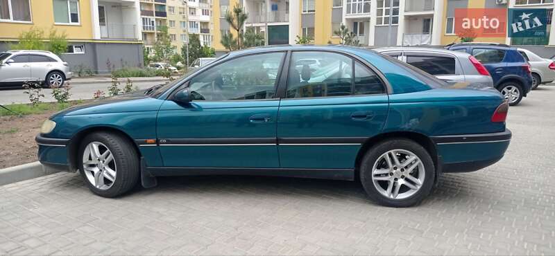 Седан Opel Omega 1995 в Одесі