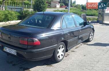 Седан Opel Omega 1996 в Львові