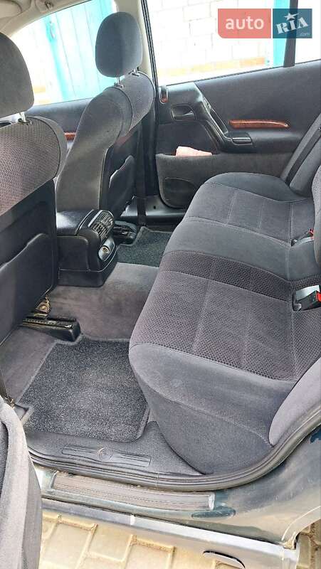 Седан Opel Omega 1998 в Бершаді
