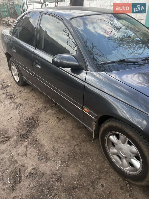 Седан Opel Omega 1997 в Києві
