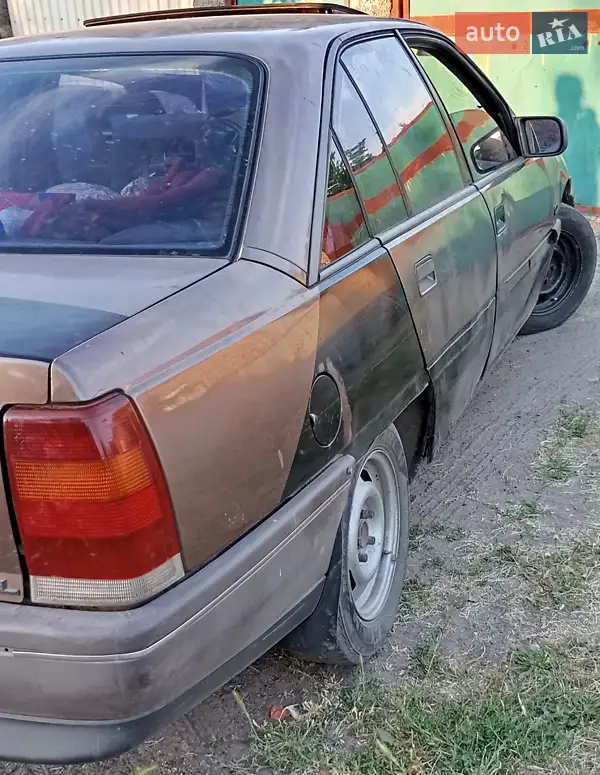 Opel Omega