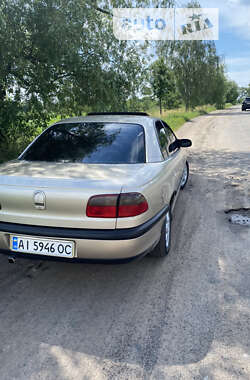 Седан Opel Omega 1998 в Києві