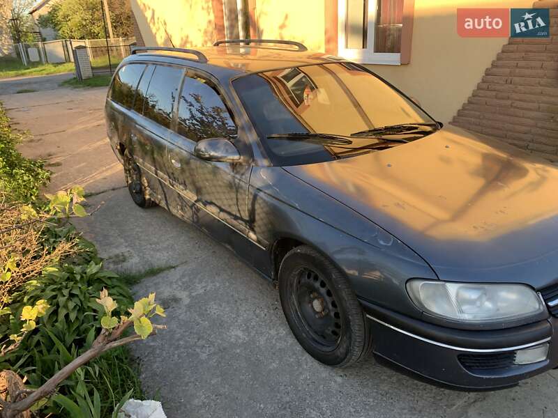 Универсал Opel Omega 1996 в Обухове