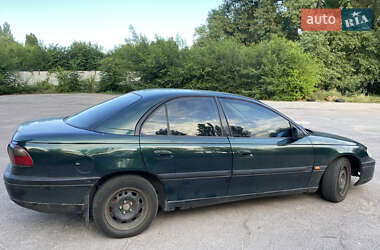 Седан Opel Omega 1996 в Жовтих Водах