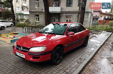 Седан Opel Omega 1995 в Львове