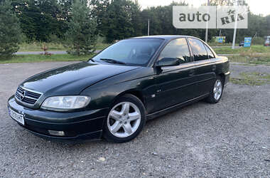 Седан Opel Omega 2002 в Трускавце