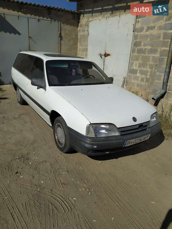 Универсал Opel Omega 1989 в Белгороде-Днестровском фото 9 Универсал Opel Omega 1989 в Белгороде-Днестровском