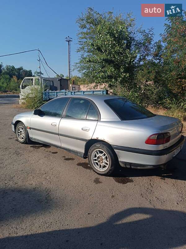Седан Opel Omega 1998 в Кривому Розі