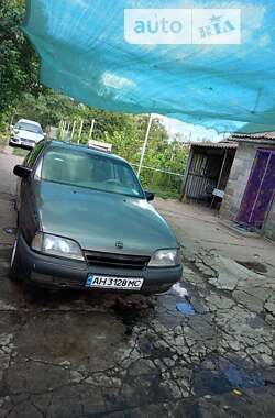 Седан Opel Omega 1987 в Запоріжжі