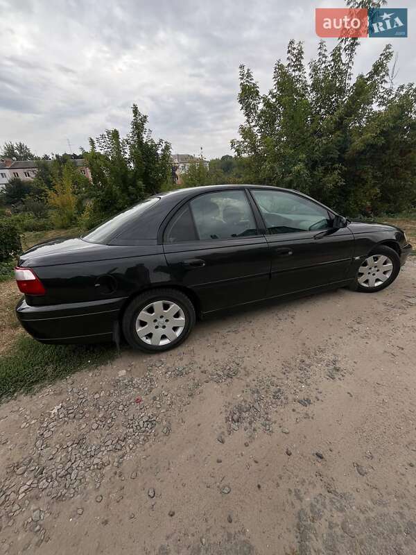 Седан Opel Omega 2002 в Сумах