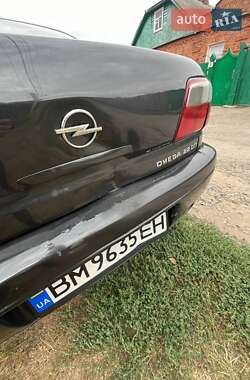Седан Opel Omega 2002 в 