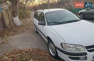 Універсал Opel Omega 1995 в Покровському