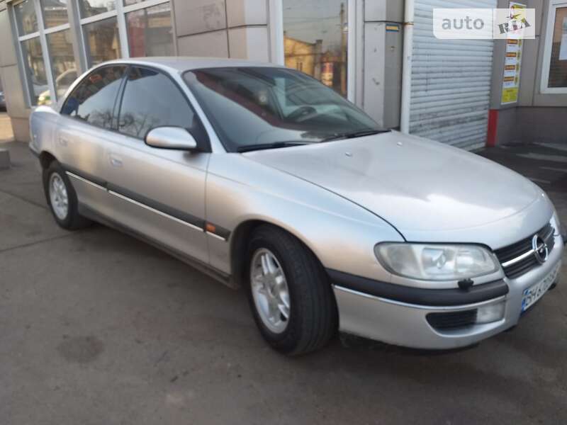 Седан Opel Omega 1998 в Одессе