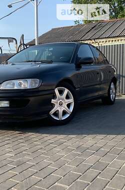 Седан Opel Omega 1994 в Малине