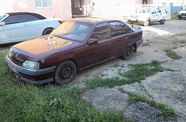 Седан Opel Omega 1988 в Долине