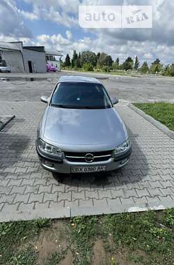 Седан Opel Omega 1995 в Деражне