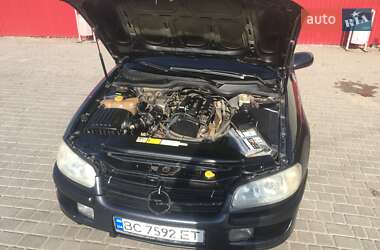 Седан Opel Omega 1998 в Львові