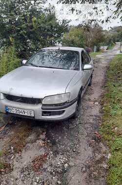 Седан Opel Omega 1996 в Нетешине