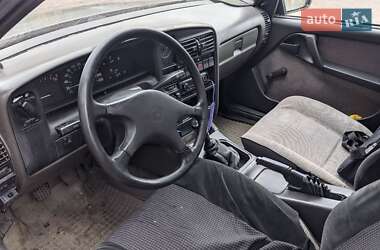 Седан Opel Omega 1987 в 