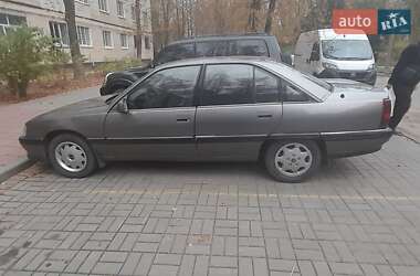 Седан Opel Omega 1992 в Сумах