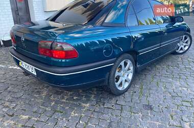 Седан Opel Omega 1996 в Нововолинську