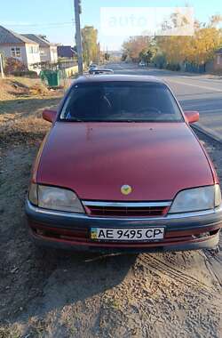 Седан Opel Omega 1991 в Харькове