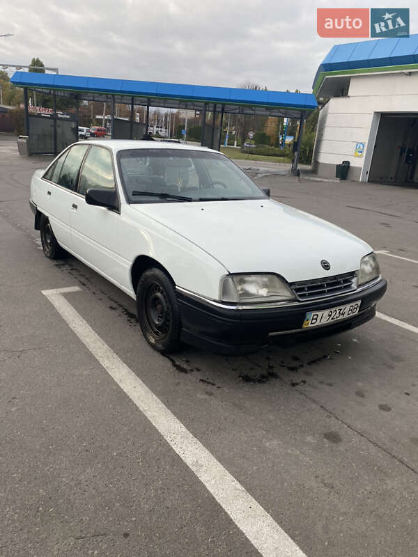Седан Opel Omega 1990 в Кременчуге фото 5 Седан Opel Omega 1990 в Кременчуге