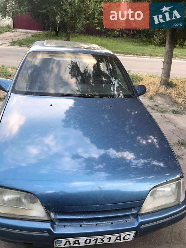 Седан Opel Omega 1988 в Кропивницькому