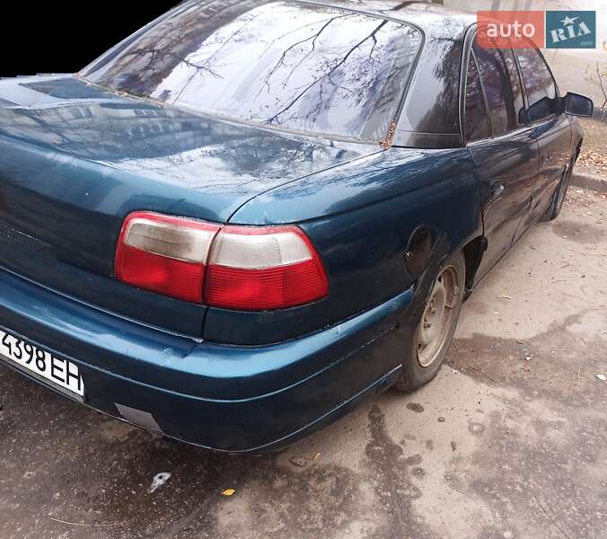 Седан Opel Omega 1997 в Сумах