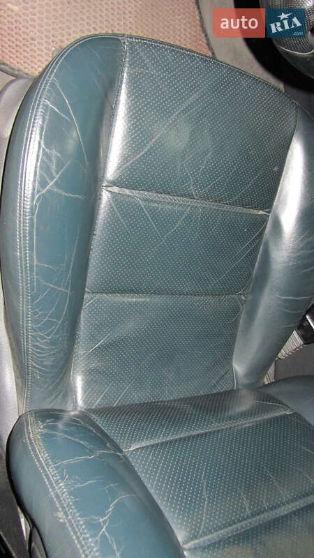 Седан Opel Omega 2002 в Першотравенську