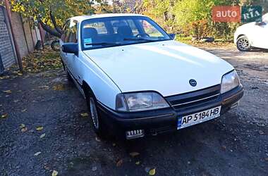 Універсал Opel Omega 1989 в Запоріжжі