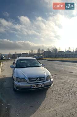 Универсал Opel Omega 2001 в Вараше