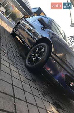 Седан Opel Omega 1996 в Львове