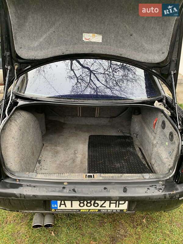 Седан Opel Omega 1998 в Косове