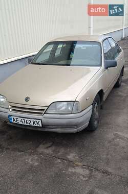 Седан Opel Omega 1987 в Павлограді