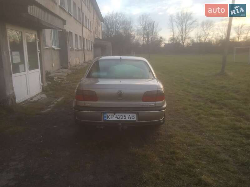 Седан Opel Omega 1997 в Буську