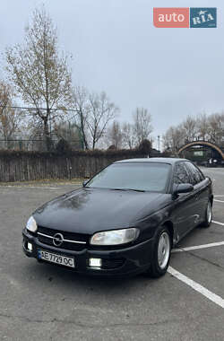 Седан Opel Omega 1995 в Дніпрі