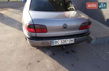 Седан Opel Omega 1995 в Золочеві