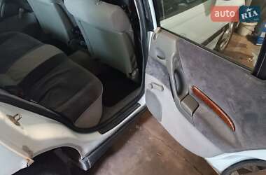 Седан Opel Omega 1995 в 