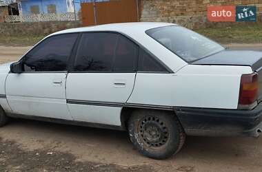 Седан Opel Omega 1988 в Южноукраинске