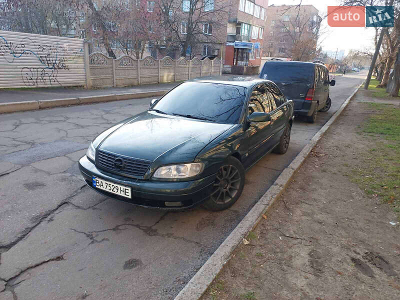 Седан Opel Omega 2002 в Александрие