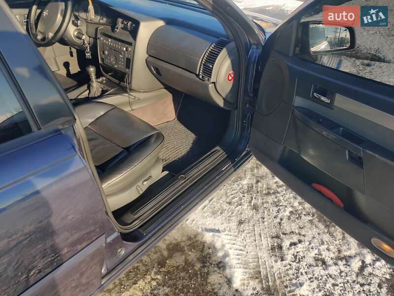 Седан Opel Omega 2001 в Виннице