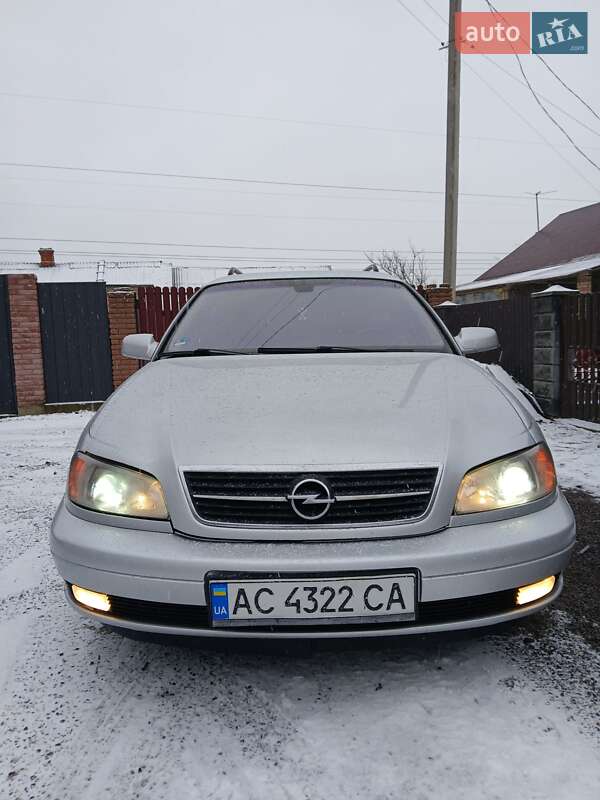 Opel Omega 2003