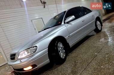 Седан Opel Omega 2002 в Чернівцях