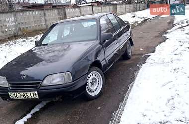 Седан Opel Omega 1989 в Коломиї