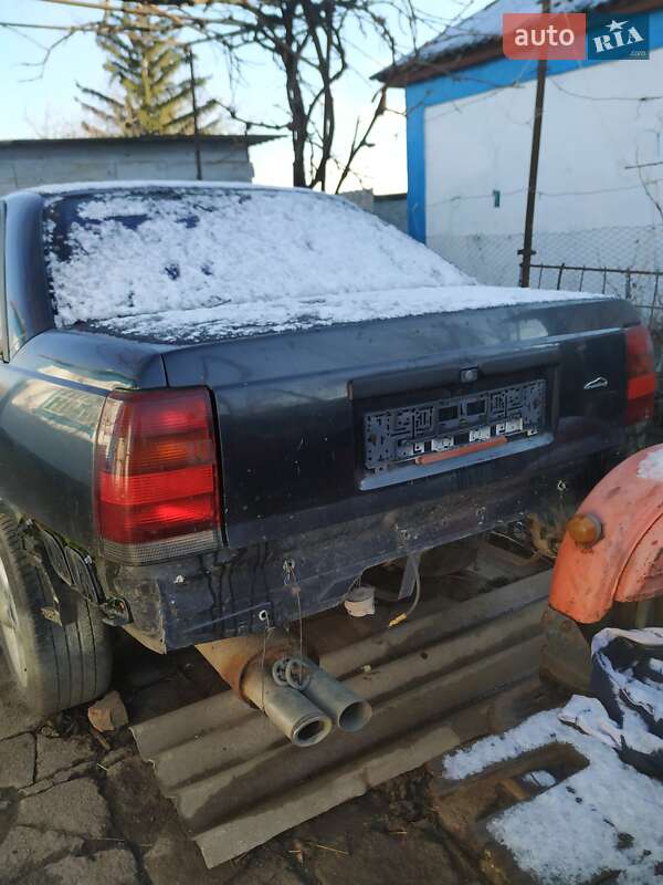 Седан Opel Omega 1993 в 