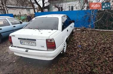 Седан Opel Omega 1988 в Драбове