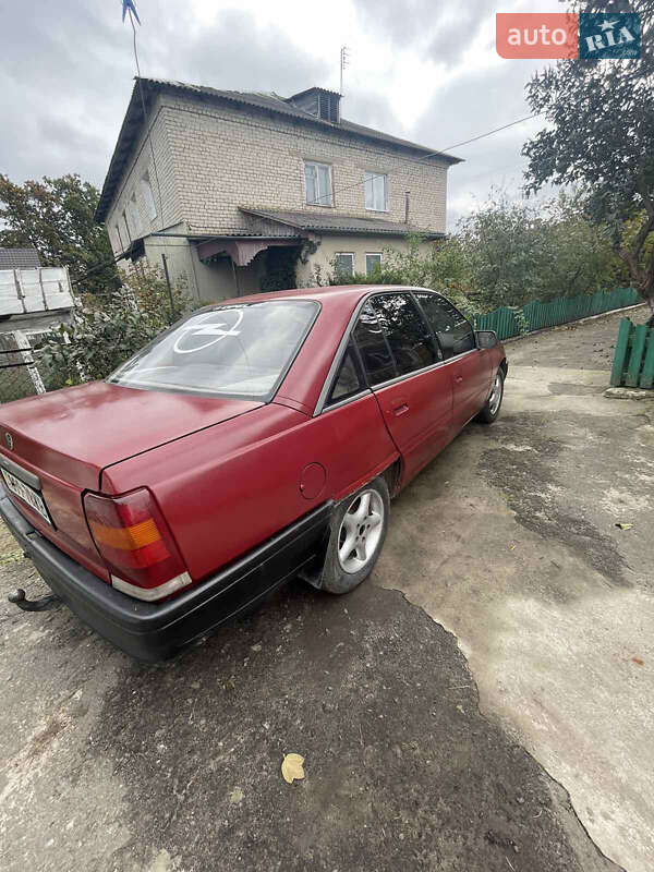 Седан Opel Omega 1988 в Березному