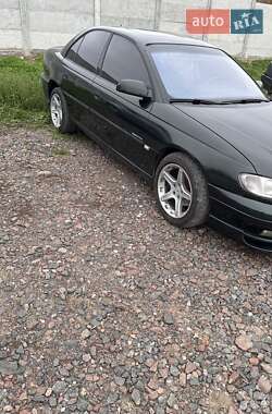 Седан Opel Omega 2000 в Коблевому