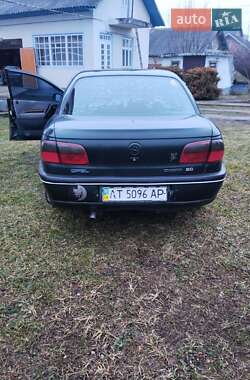 Седан Opel Omega 1994 в Глинице